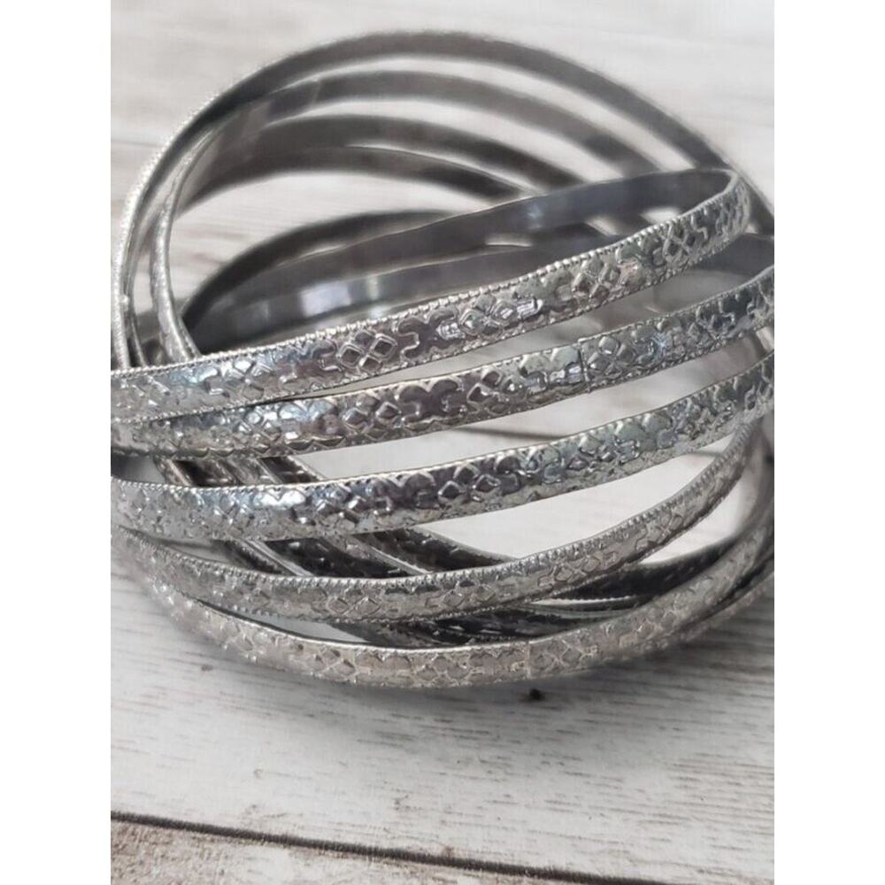 Vintage Bracelets / Bangles - Interlocking Patter… - image 4